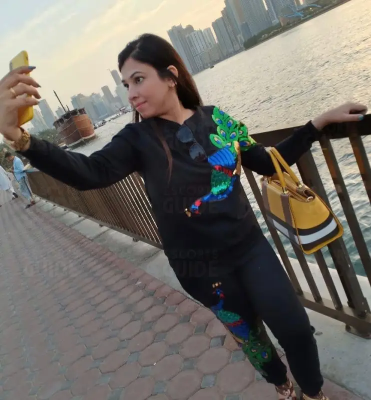 Nadia Call Girl in Dubai