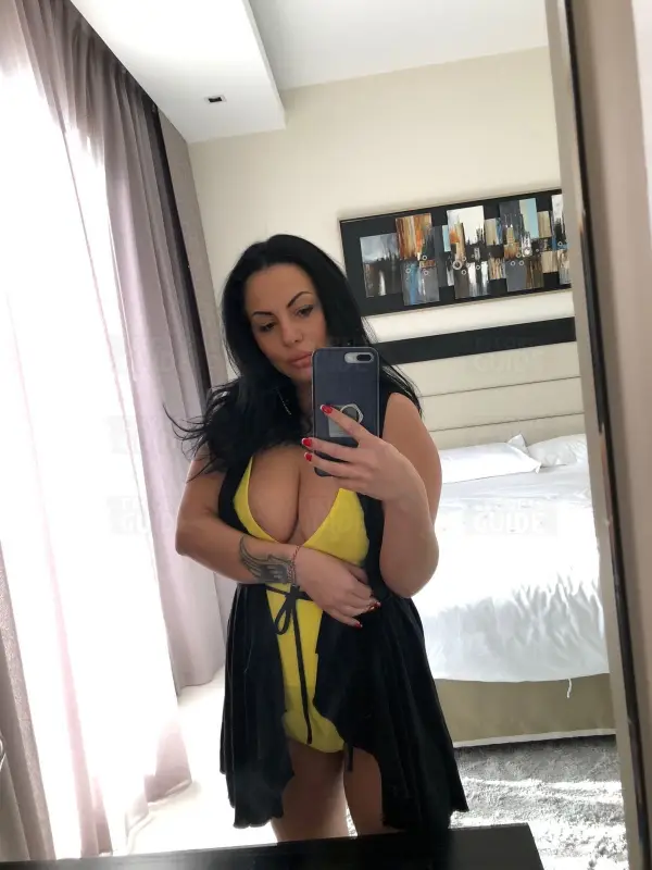Simona