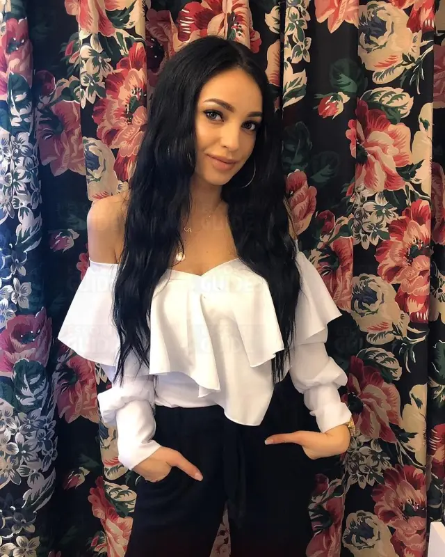 Escortgirl Jnna