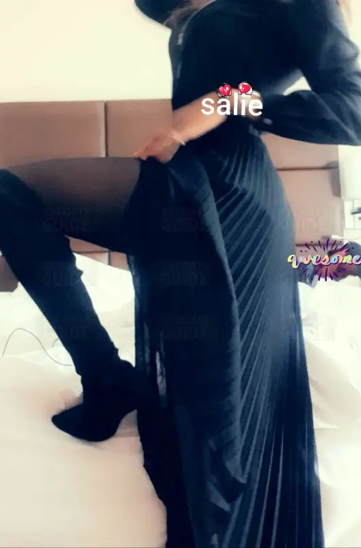 Escortgirl Salie