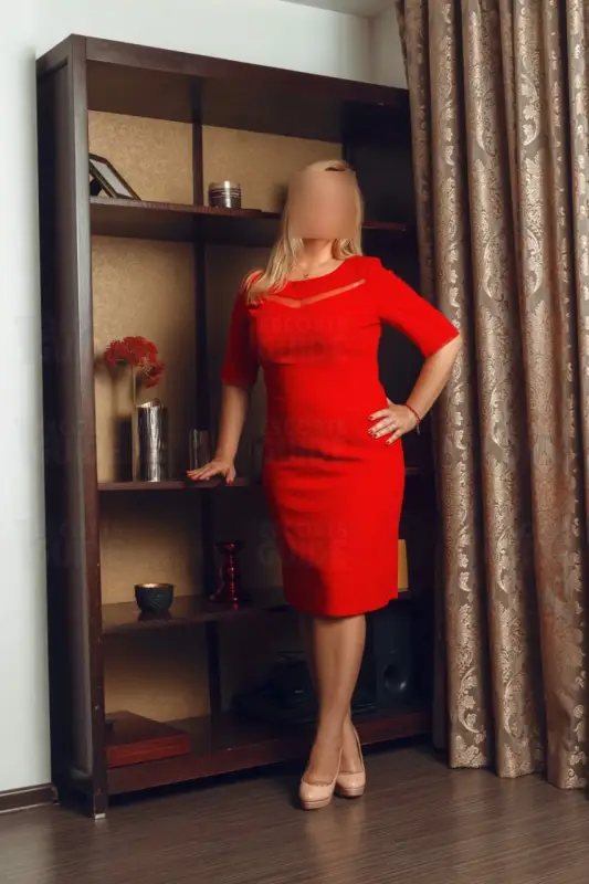 Sarah A Level Milf