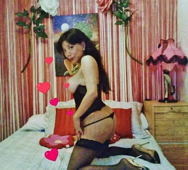 Escortgirl lili latina a nantes cote beaulieu