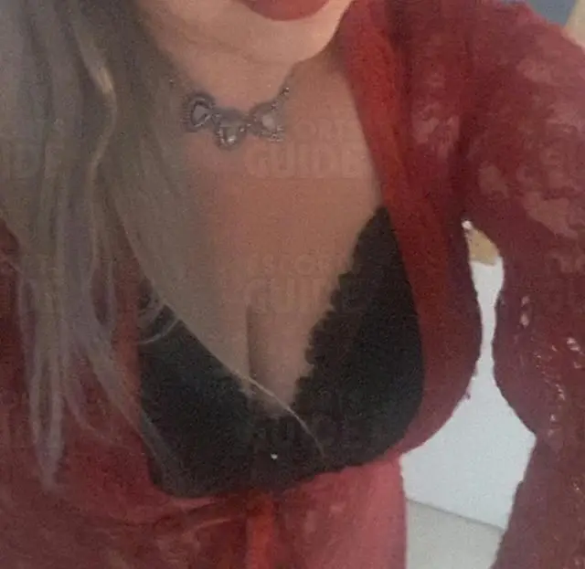 Escortgirl Aline