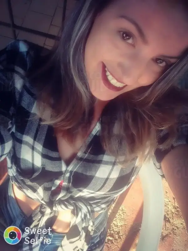 Escortgirl Jeniffer Santos