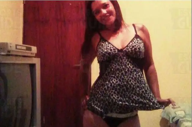 Escortgirl Aline polyzel