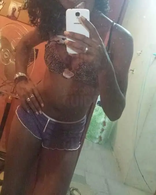 Escortgirl Shay — Porto Alegre