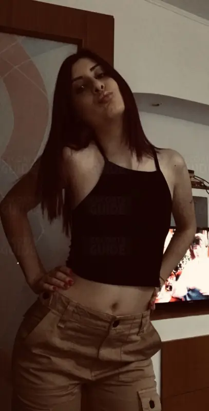 Escortgirl Alice — Rotterdam