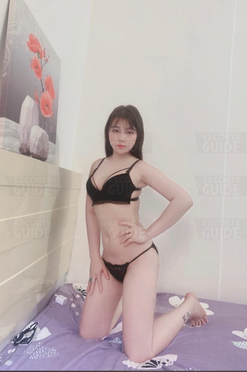 Kan young Girl