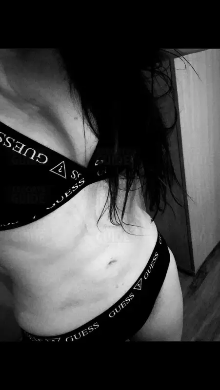 Escortgirl Olla