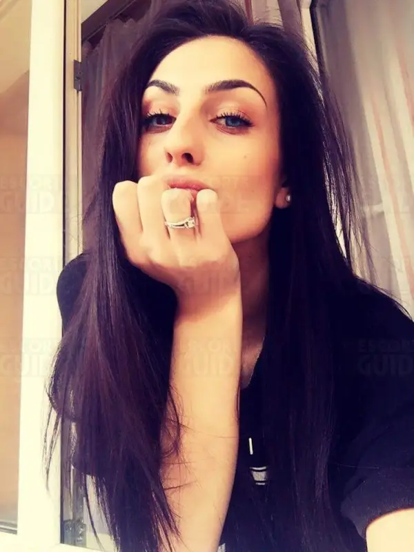 Escortgirl Sugar Babe Dyana