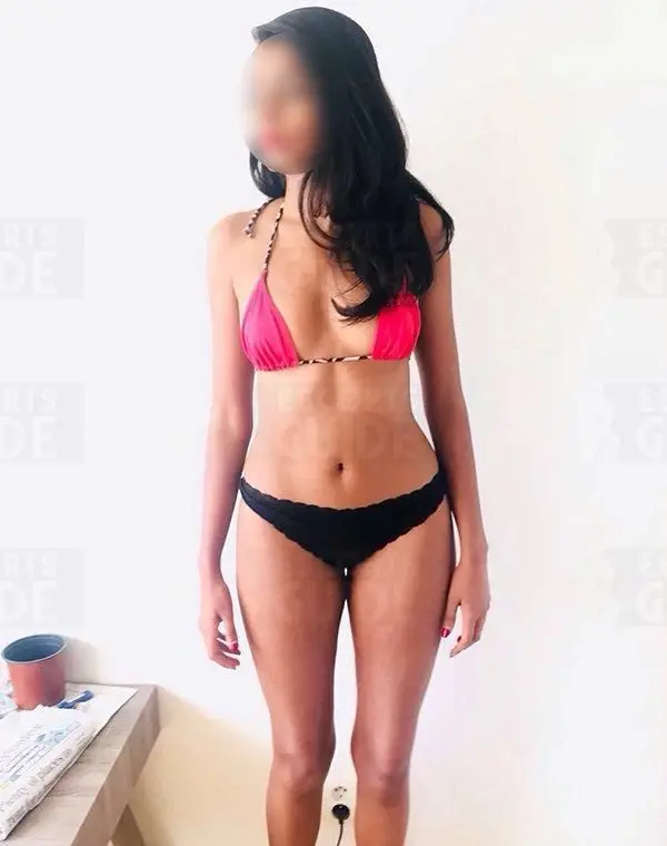 Escortgirl Madalina