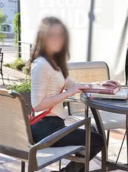 Escortgirl Adelina