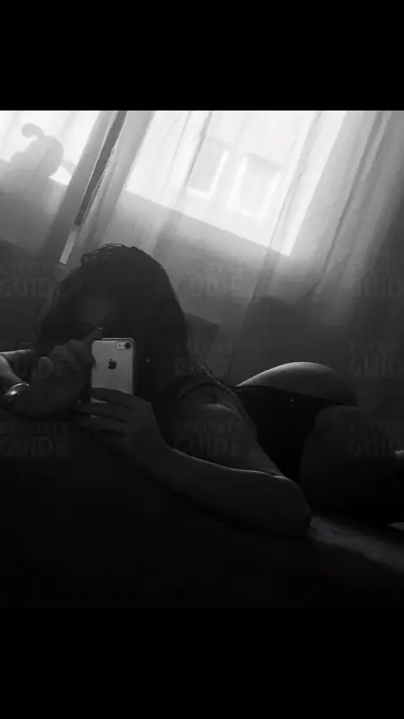 Escortgirl Rebbe
