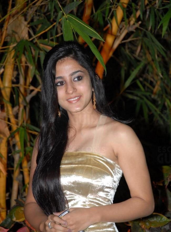 Hot Girls Soniya +971586145811