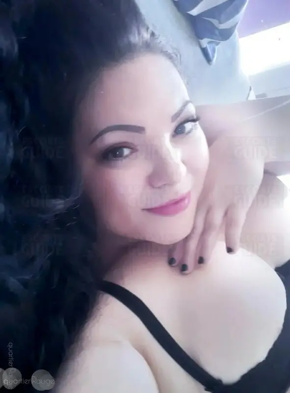 Très belle fille coquine