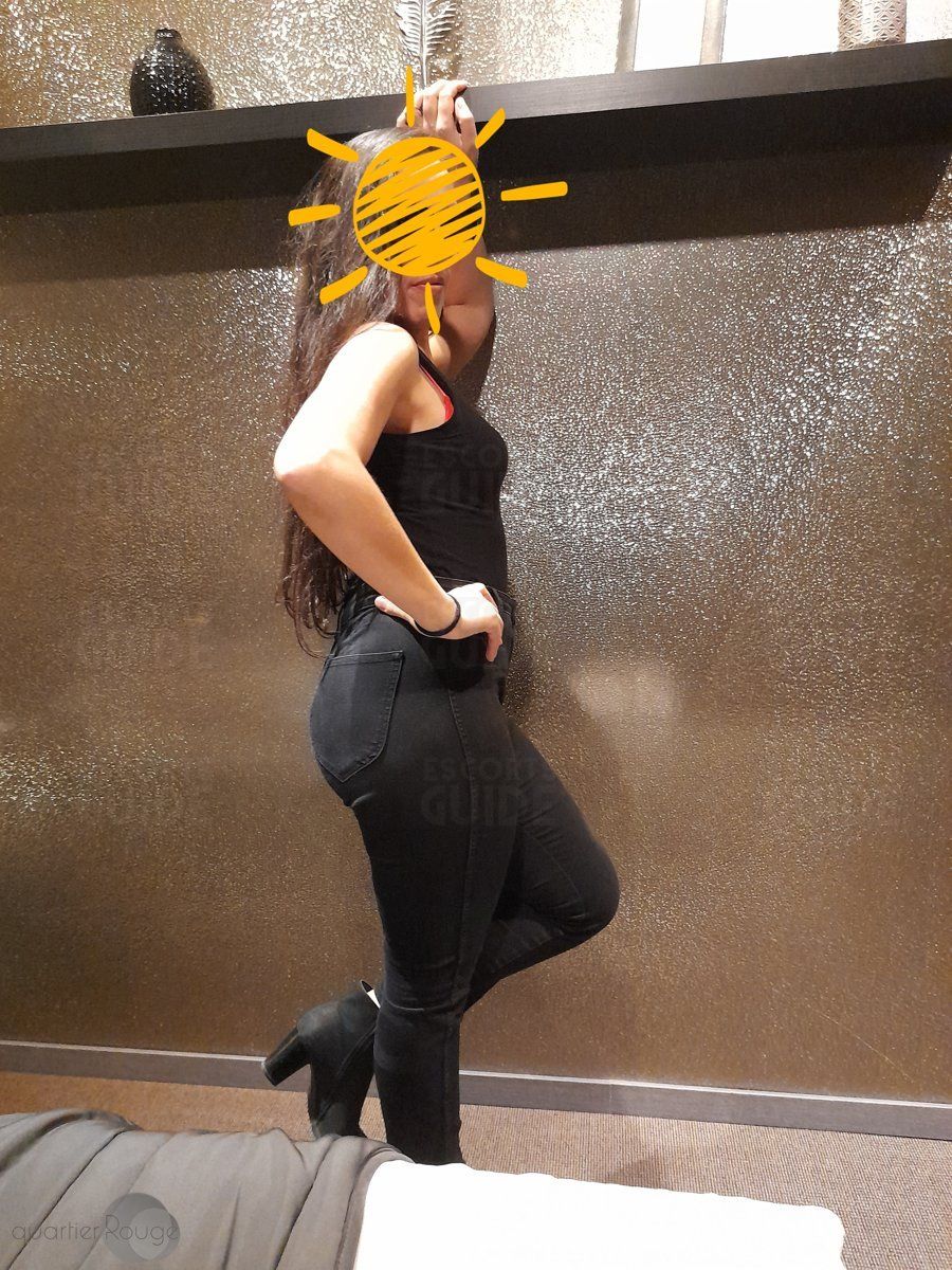 Femme classe est sportif