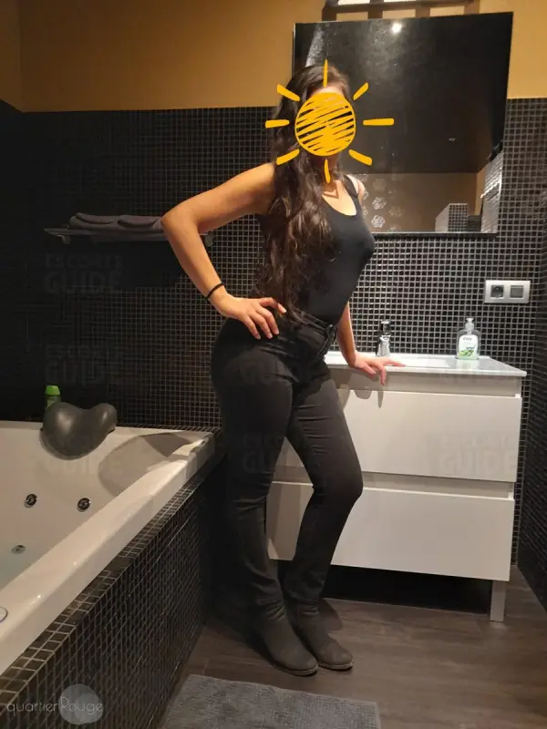 Femme classe est sportif