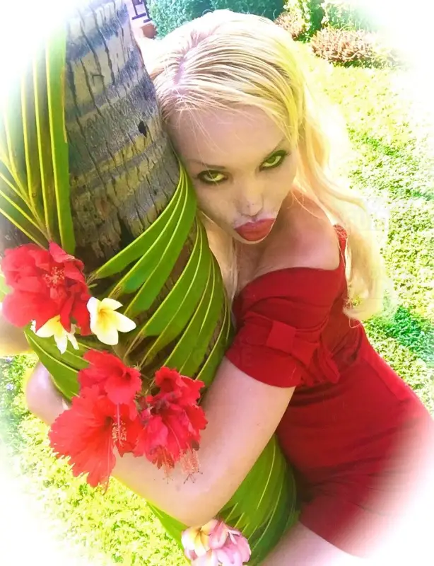 Escortgirl Lola Love