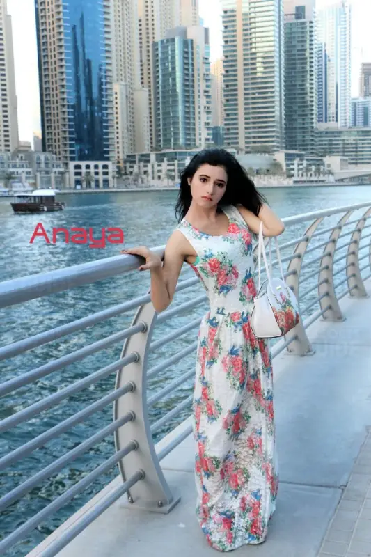 Vip Air Hostess Anaya indian Pakistani