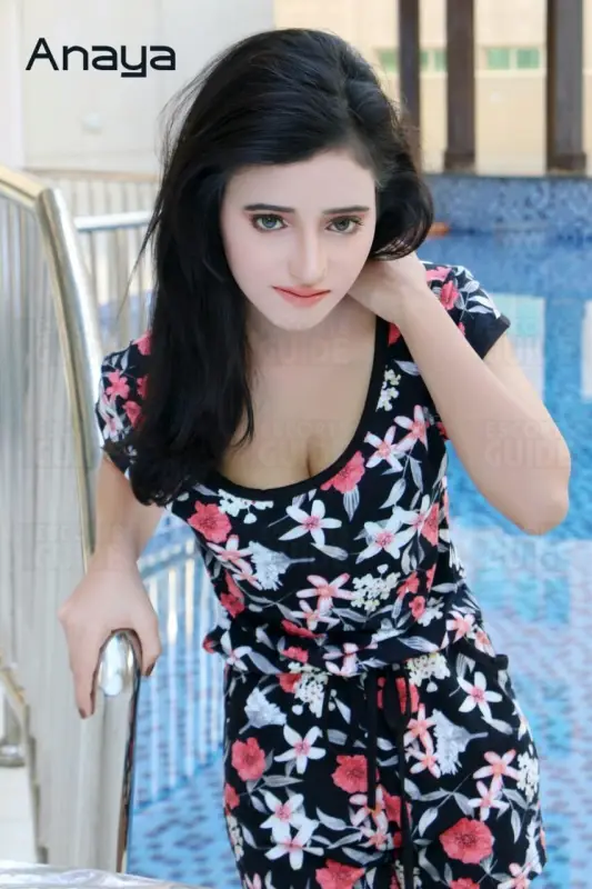 Vip Air Hostess Anaya indian Pakistani