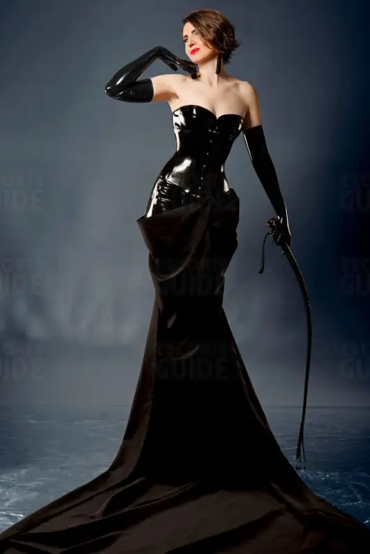 Mistress Elena (Real Dominatrix / BDSM)