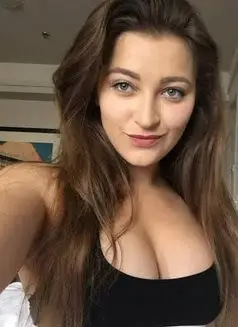 Mia