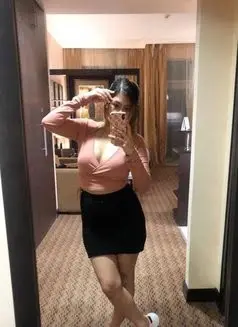 Hottie Alexa