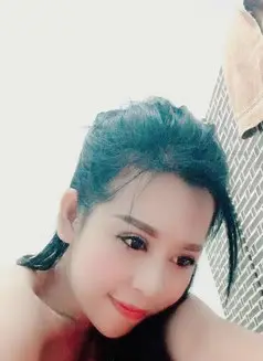Jessica New Girl — Dhabi