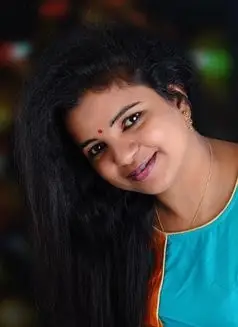 Priya Kerala South Indian Escort