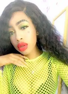 Jolie Anders — Abu Dhabi