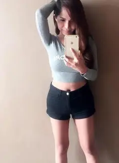Filipina Simple