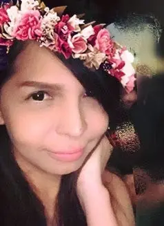 Filipina Simple