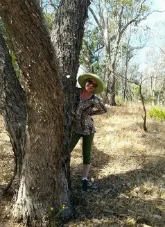Linda Jones