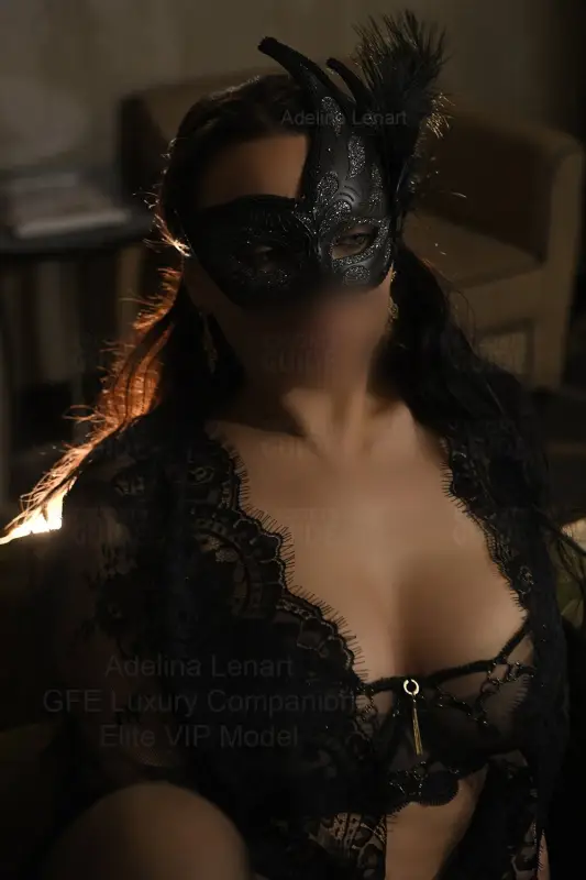 Adelina Lenart