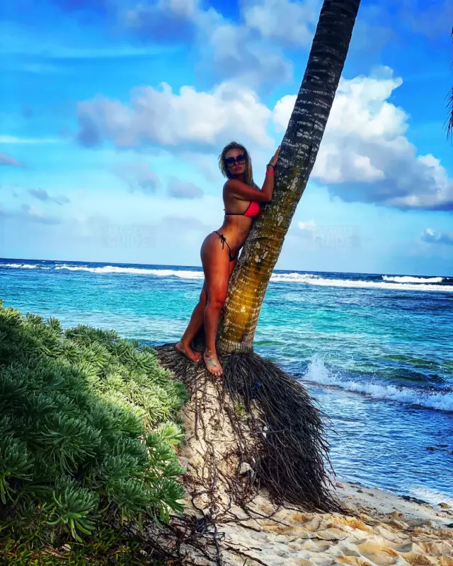 Nina Paradise