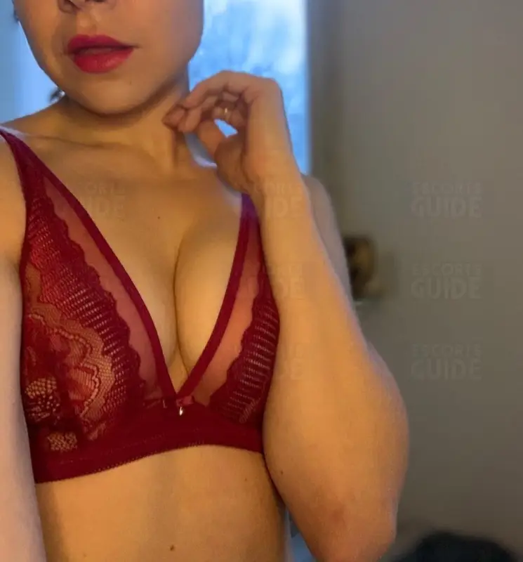 Maya Binx