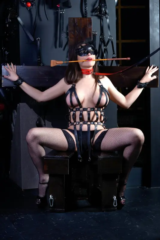 Slave Erato